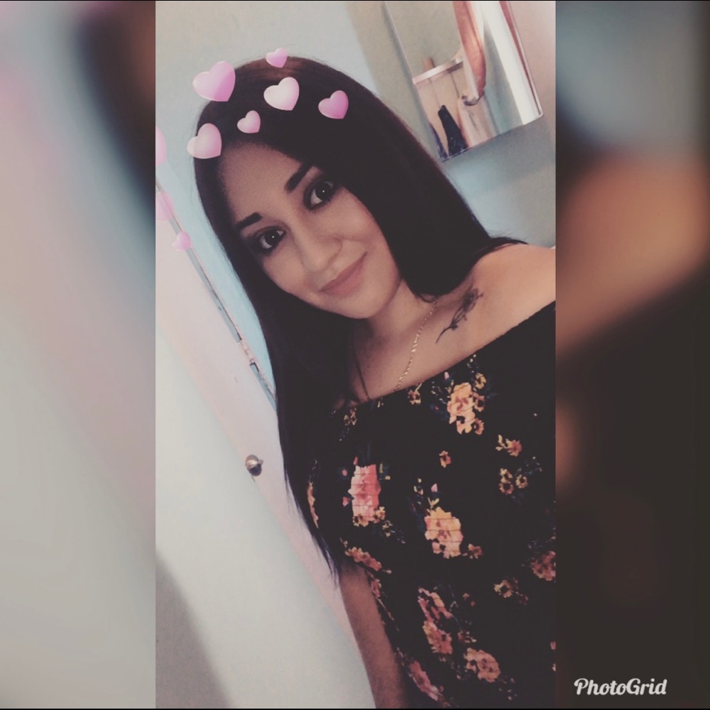 Meet your Posher, Gladys